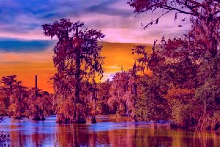 Kinsley, 30 — Escort in Pretty Bayou, United States