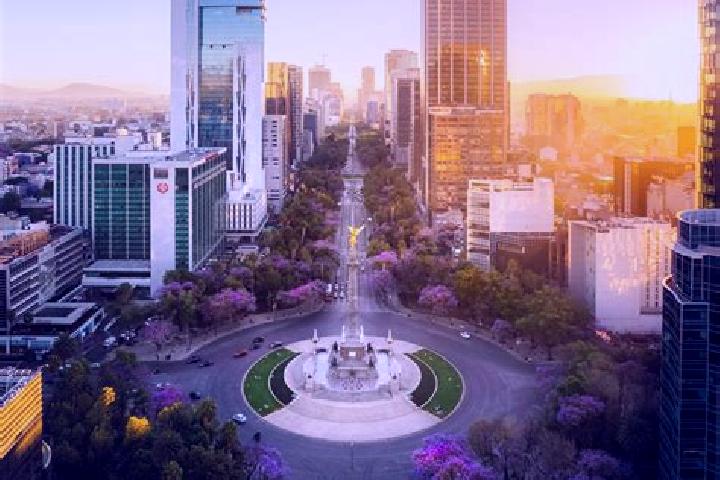 Kinsley, 30 — Escort in San Antonio Parangare, Mexico