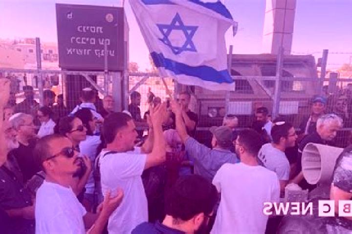 Kinsley, 30 — Escort in Sde Ya aqov, Israel