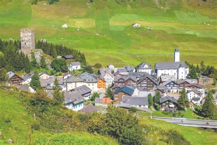 Kinsley, 30 — Escort in Trogen, Switzerland
