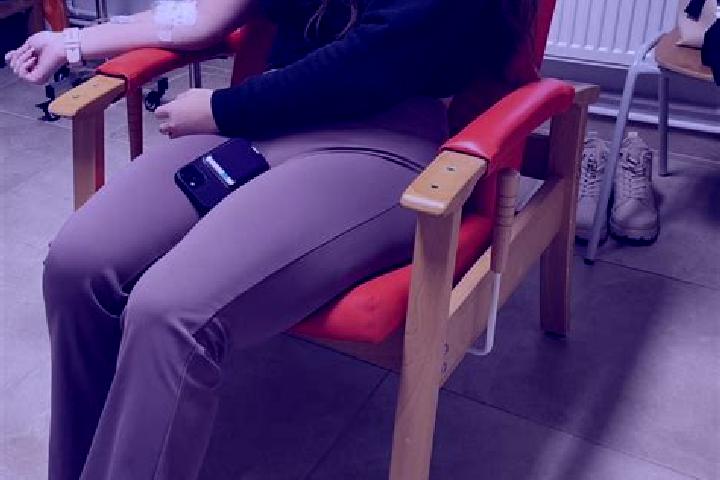 Kinsley, 31, a auburn grey-eyed middle eastern companion based in Zborov nad Bystricou. Offering Massage, Roleplay, Domination, Travel Companion, CIM. Availa...