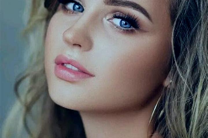 Kinsley, 31, a dark blonde blue-eyed mediterranean companion based in Uzunovo. Offering 69, Party Girl, A-Level. Available for incall and outcall, overnight ...