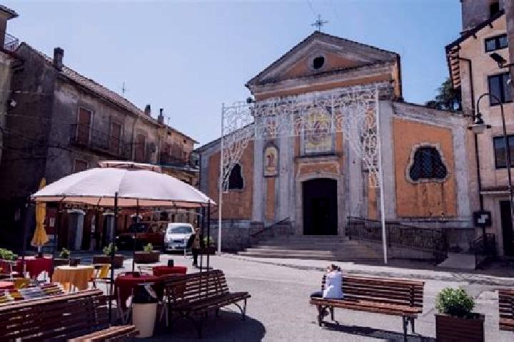 Kinsley, 31 — Escort in Acerno, Italy