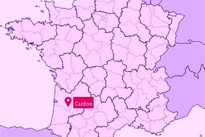 Kinsley, 31 — Escort in Cudos, France