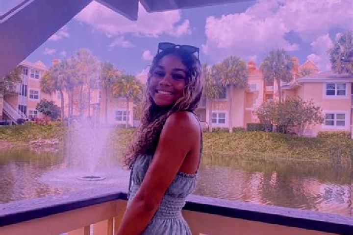 Kinsley, 31 — Escort in Elmira, United States