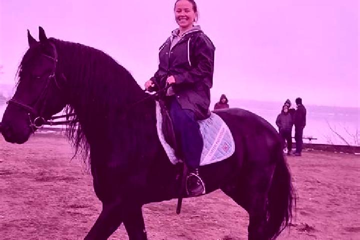 Kinsley, 31 — Escort in Garla-Mare, Romania