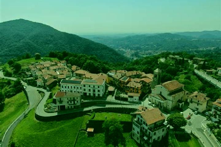 Kinsley, 31 — Escort in Valle Mosso, Italy