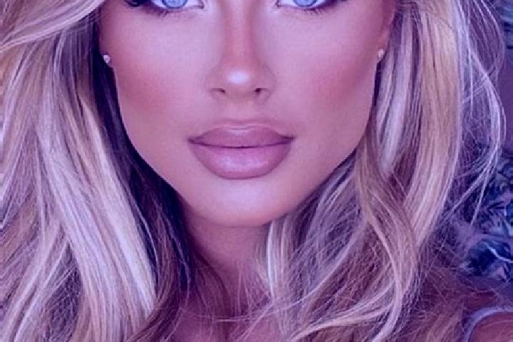 Kinsley, 32, a blonde blue-eyed latina companion based in San Martin. Offering Massage, Erotic Massage, Girlfriend Experience, Deep French Kissing. Available...
