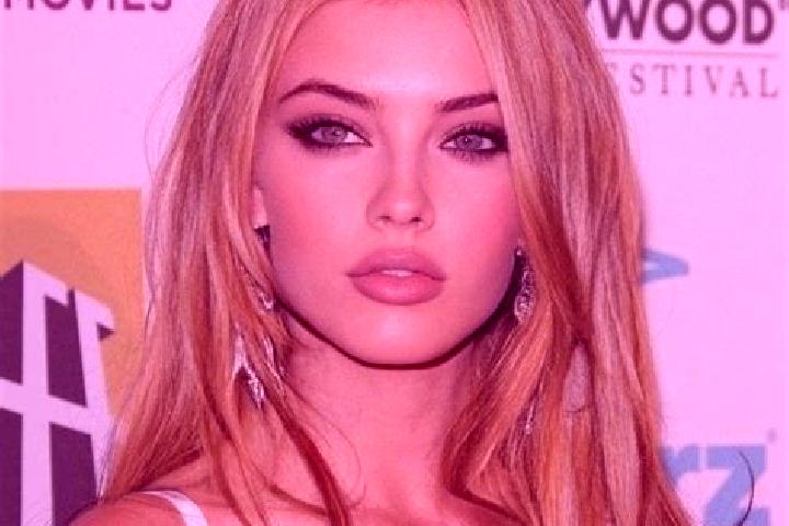 Kinsley, 32, a dark blonde hazel-eyed mediterranean companion based in Vertemate Con Minoprio. Offering Girlfriend Experience, Roleplay, Overnight, Massage. ...