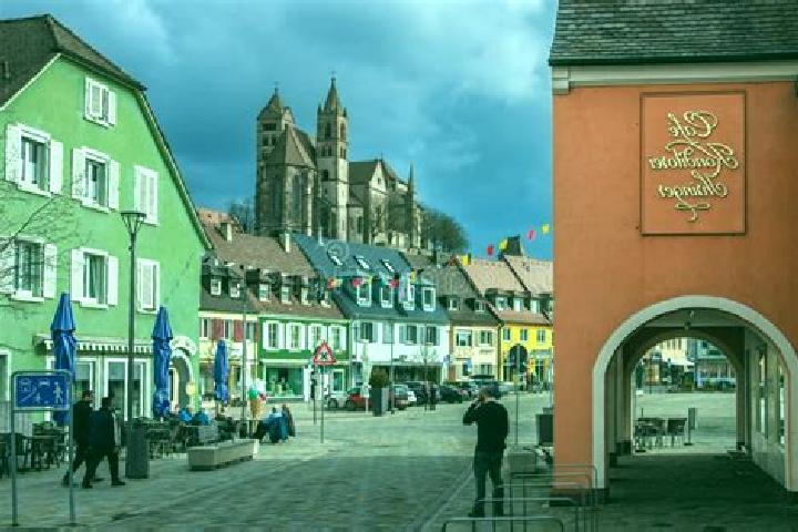 Kinsley, 32 — Escort in Breisach am Rhein, Germany