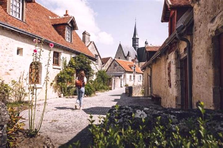 Kinsley, 32 — Escort in Fontaine-les-Vervins, France