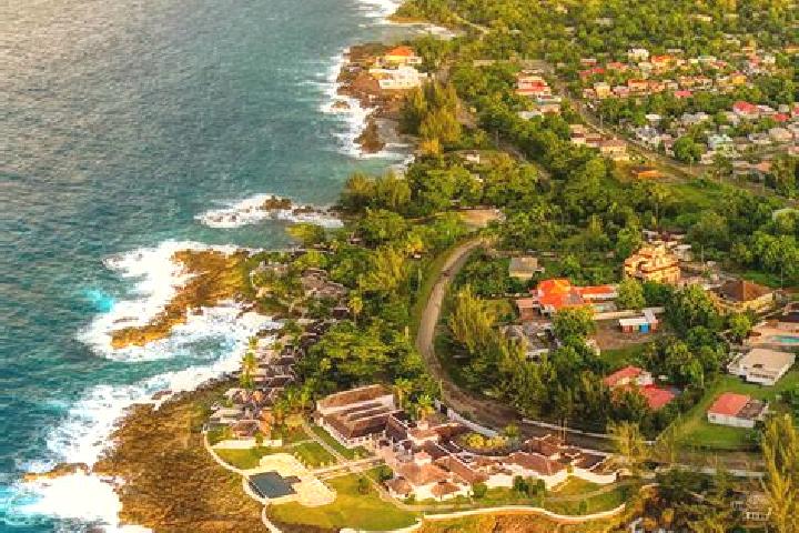 Kinsley, 32 — Escort in Port Antonio, Jamaica
