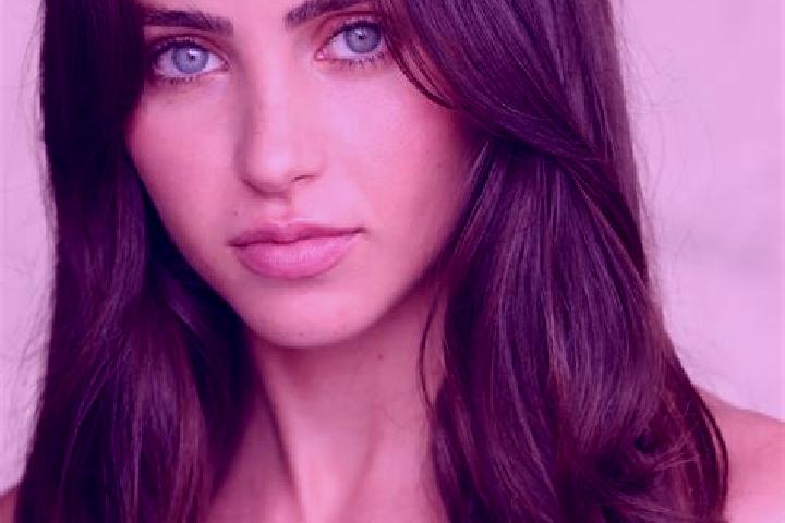 Kinsley, 33, a chestnut brown-eyed caucasian companion based in Grandyle Village. Offering Tantra, Prostate Massage, Massage, Domination. Available for incal...