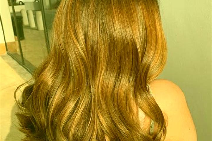 Kinsley, 33, a chestnut hazel-eyed european companion based in Savinskiy. Offering Deep French Kissing, Erotic Massage, OWO, Domination. Available for incall...