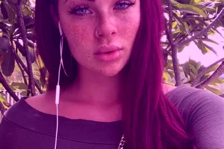 Kinsley, 33, a red dark-eyed mediterranean companion based in Chambon-sur-Voueize. Offering OWO, CIM, Domination, Roleplay, Overnight. Available for incall a...