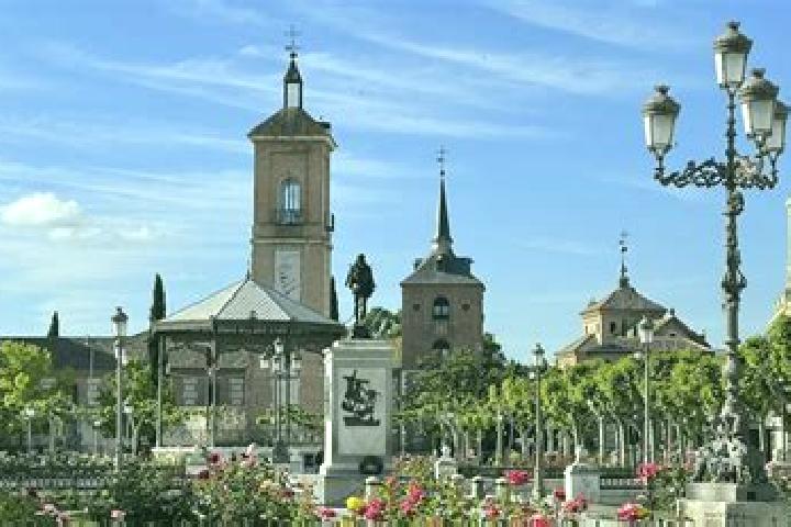 Kinsley, 33 — Escort in Alcala de la Selva, Spain