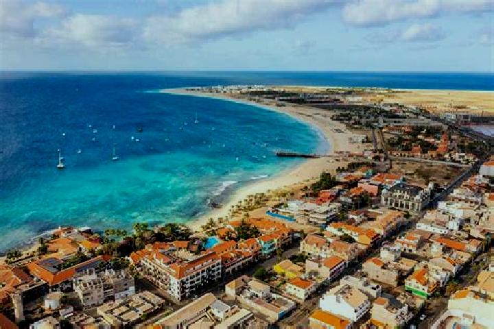 Kinsley, 33 — Escort in Cabo da Ribeira, Cape Verde
