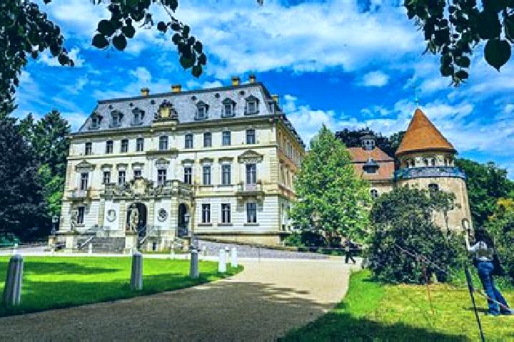 Kinsley, 33 — Escort in Oberarnbach, Germany