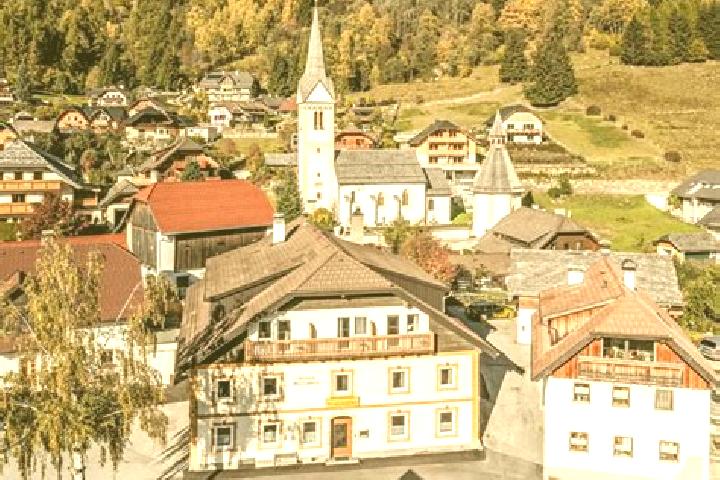 Kinsley, 33 — Escort in Sankt Martin, Austria