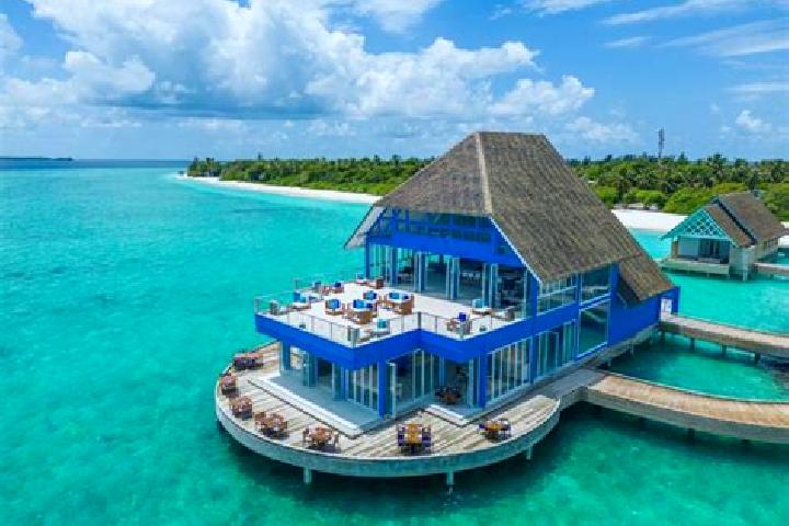 Kinsley, 33 — Escort in Un goofaaru, Maldives