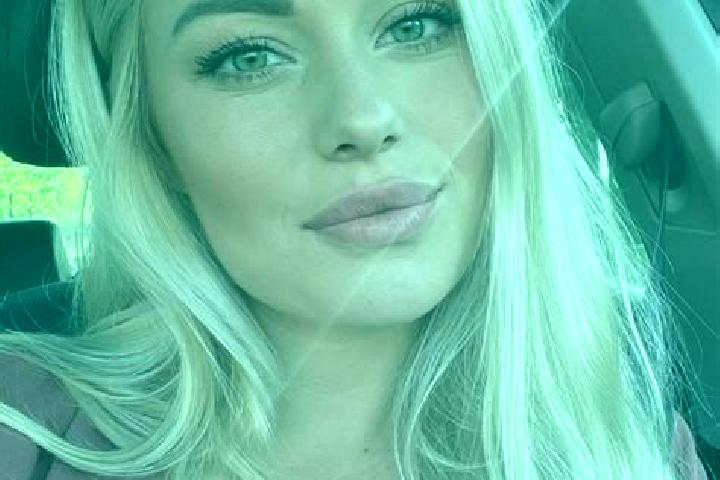 Kinsley, 34, a blonde hazel-eyed slavic companion based in Luoqi. Offering BDSM, Travel Companion, Prostate Massage, A-Level. Available for incall and outcal...