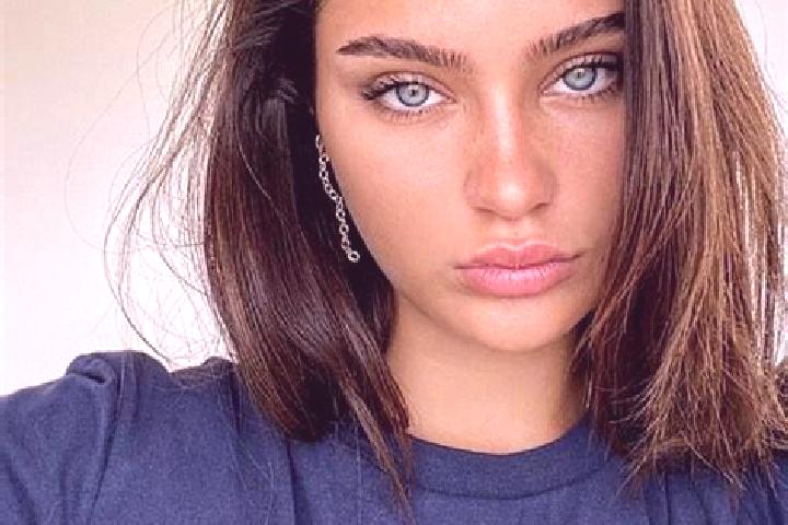 Kinsley, 34, a brunette dark-eyed asian companion based in Gold Coast. Offering 69, Tantra, Roleplay. Available for incall and outcall, overnight bookings av...