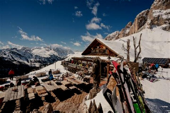 Kinsley, 34 — Escort in Campitello di Fassa, Italy
