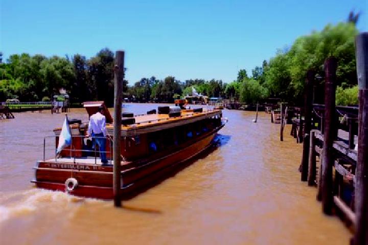 Kinsley, 34 — Escort in Delta del Tigre, Uruguay
