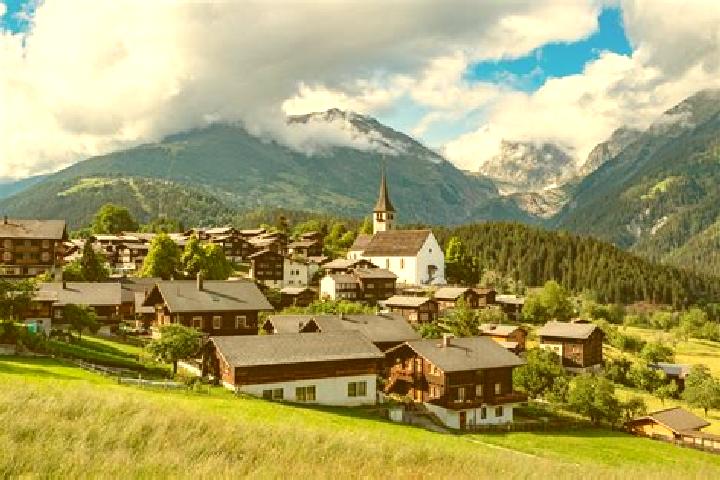 Kinsley, 34 — Escort in Erlen, Switzerland