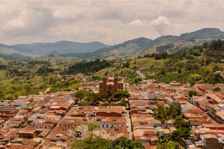 Kinsley, 34 — Escort in Jerico, Colombia