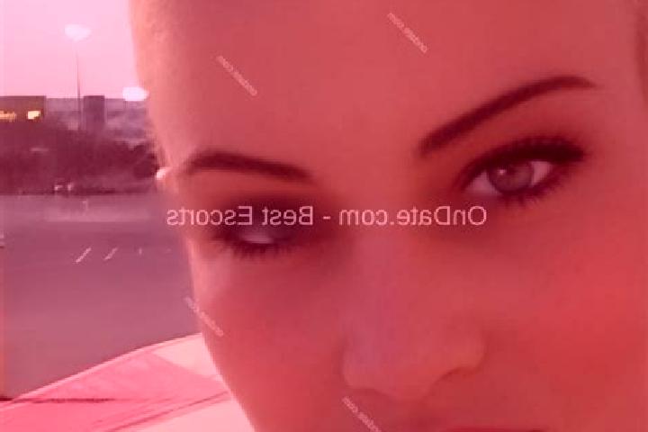 Kinsley, 34 — Escort in Kramarzowka, Poland