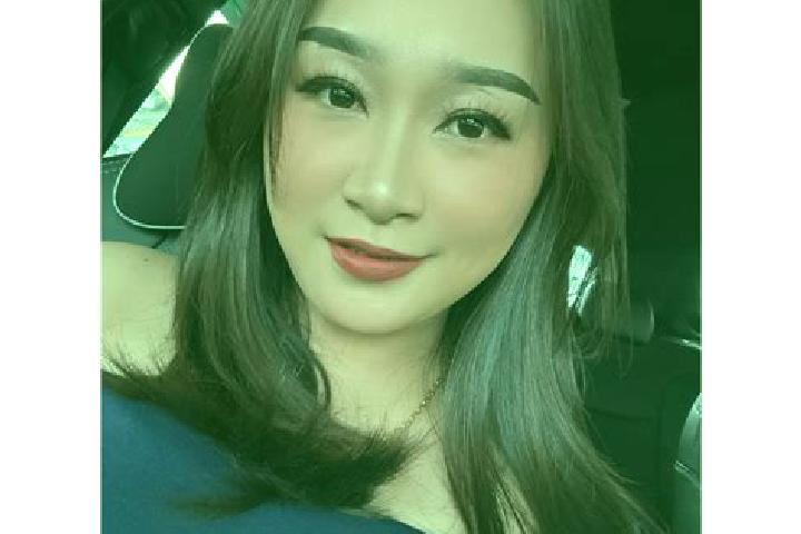 Kinsley, 34 — Escort in Maradong, Malaysia