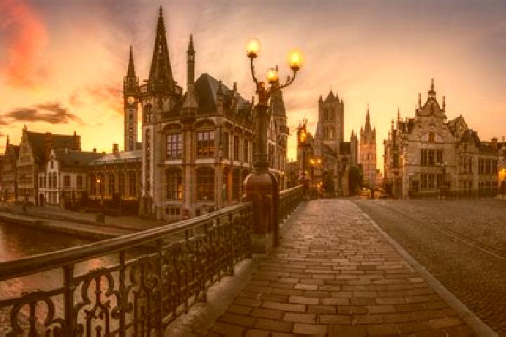 Kinsley, 34 — Escort in Niel, Belgium