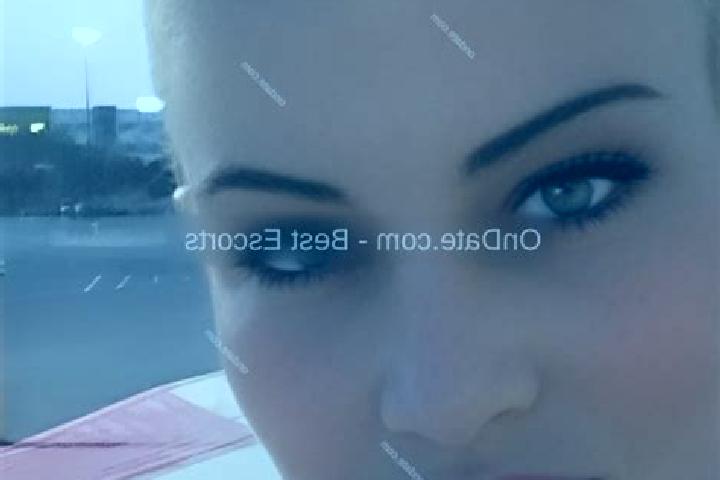 Kinsley, 34 — Escort in Woodway, United States