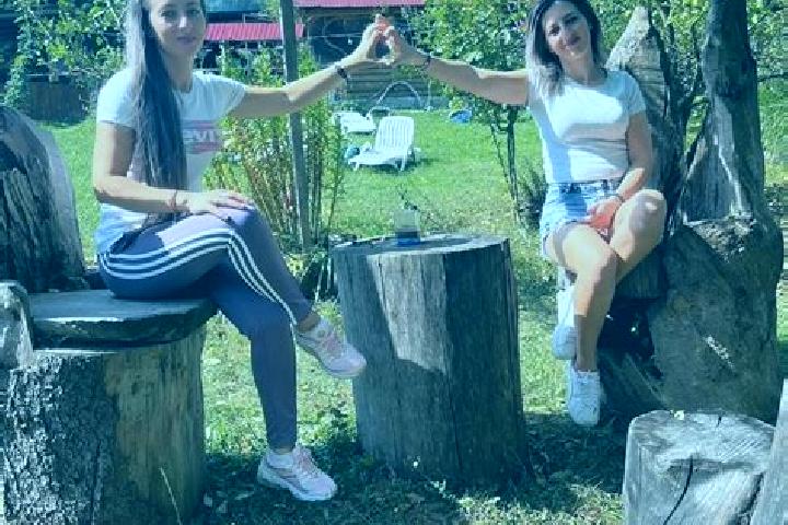 Kinsley, 35 — Escort in Aldesti, Romania