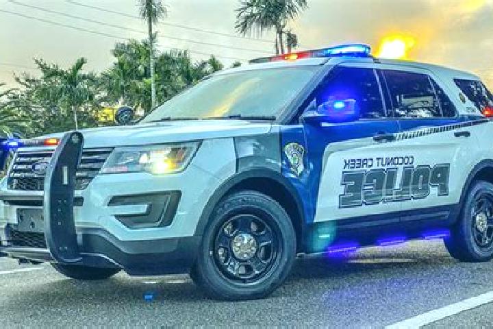 Kinsley, 35 — Escort in Coconut Creek, United States