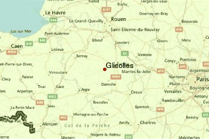 Kinsley, 35 — Escort in Glisolles, France