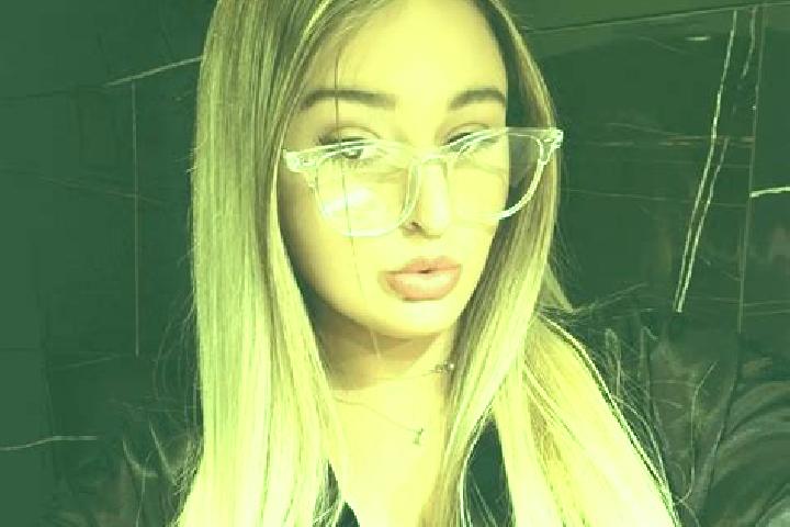 Kinsley, 35 — Escort in Poiana Campina, Romania