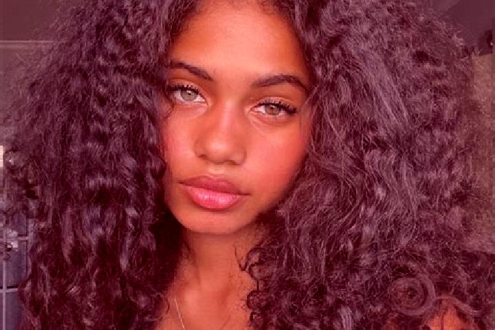 Kinsley, 36, a auburn blue-eyed ebony companion based in Dom Joaquim. Offering Deep French Kissing, Prostate Massage, Tantra. Available for incall and outcal...