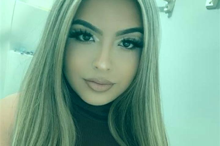 Kinsley, 36, a blonde grey-eyed latina companion based in Ligonchio. Offering 69, Overnight, A-Level. Available for incall and outcall, overnight bookings av...