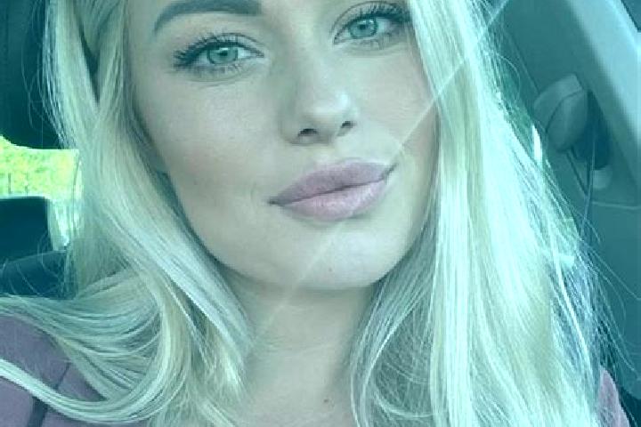 Kinsley, 36, a blonde hazel-eyed caribbean companion based in Tramandai. Offering OWO, Couples, Massage. Available for incall and outcall, day and evening da...
