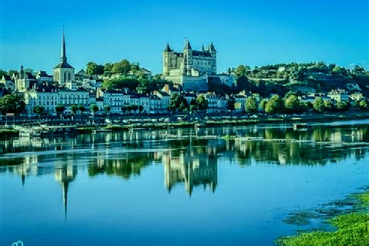 Kinsley, 36 — Escort in Mosnes, France