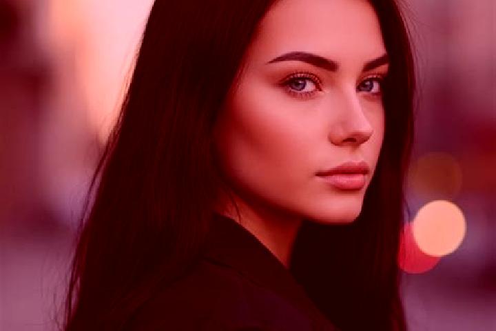 Kinsley, 37, a red blue-eyed latina companion based in Venetico Superiore. Offering Erotic Massage, Girlfriend Experience, Tantra. Available for incall and o...