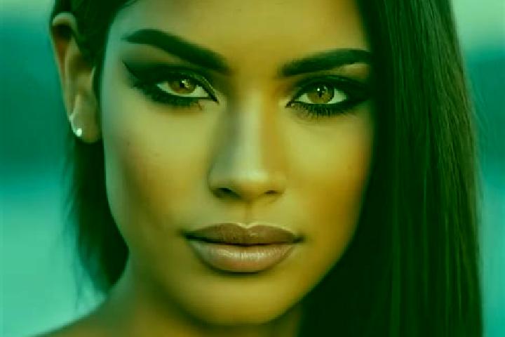 Kinsley, 37, a red green-eyed latina companion based in Los Bahuises. Offering Dinner Date, Couples, Domination, GFE. Available for incall and outcall, overn...