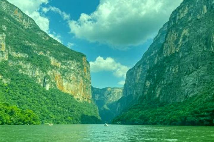 Kinsley, 37 — Escort in Acapetahua, Mexico