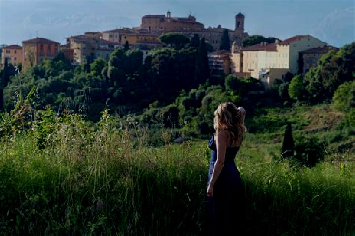 Kinsley, 37 — Escort in Casciana Terme, Italy