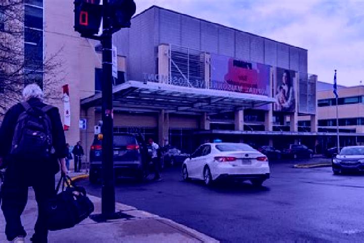 Kinsley, 37 — Escort in Rosemont, Canada