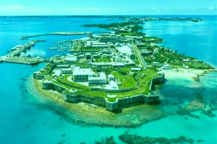Kinsley, 37 — Escort in Southampton Parish, Bermuda
