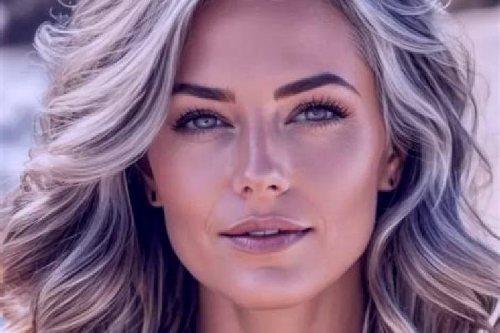 Kinsley, 38, a blonde grey-eyed european companion based in Ubly. Offering Duos, Tantra, 69, OWO. Available for incall and outcall, overnight bookings availa...