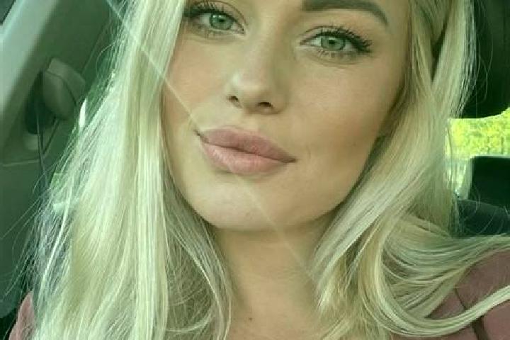 Kinsley, 38, a blonde hazel-eyed european companion based in Blanca Espuma. Offering A-Level, BDSM, Overnight. Available for incall and outcall, day and even...